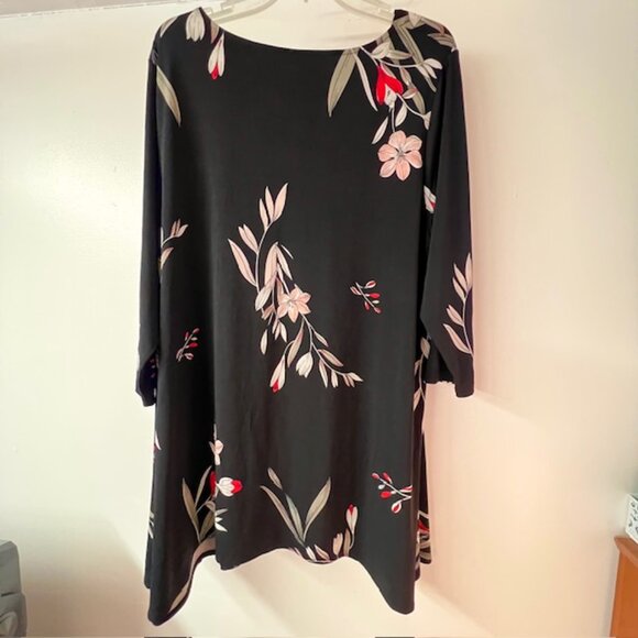 Alfani Womens Floral Tunic, Asymmetric Hem, Scoop Neck, 3/4 Sleeves, Size 3X - Picture 4 of 5